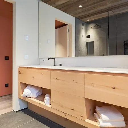 De Len Hotell